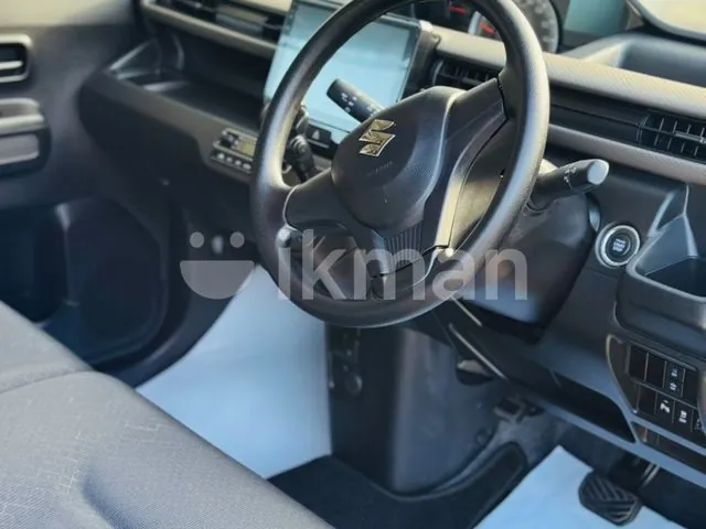 Suzuki Wagon R Fx 2025 photo 5