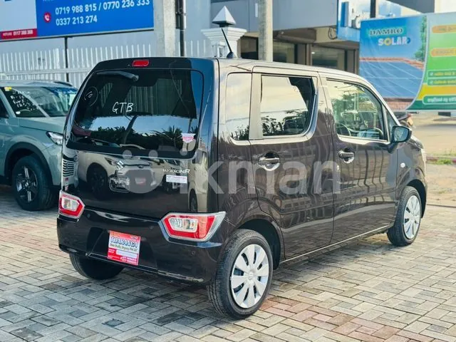 Suzuki Wagon R Fx 2025 photo 3