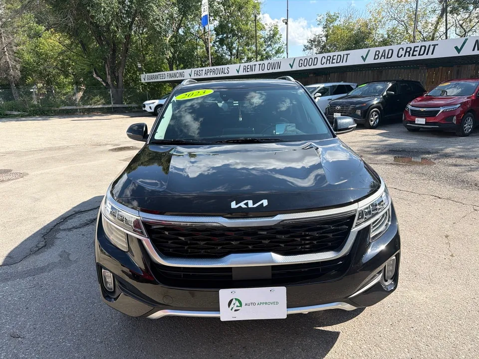 Kia Seltos 2023 photo 2