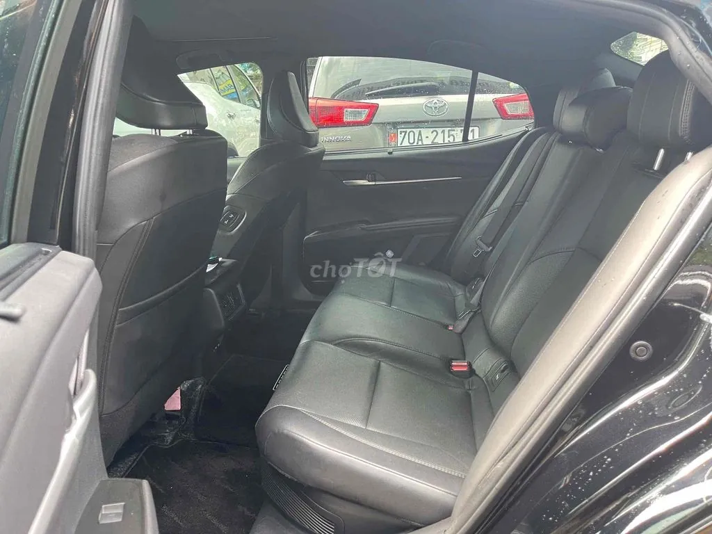 Toyota Camry 2025 photo 4