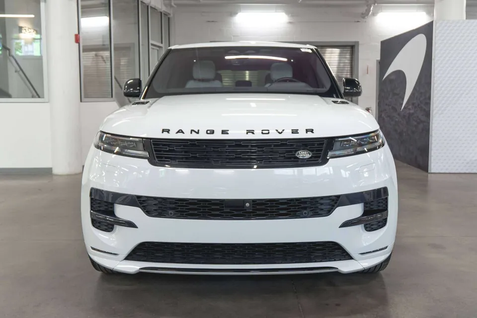Land Rover Range Rover Sport 2023 photo 5