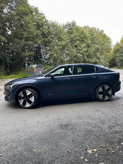 Polestar 2 2024 photo 2