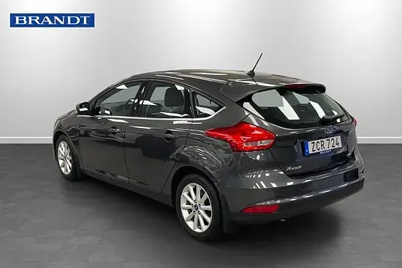Ford Focus 2018 photo 2