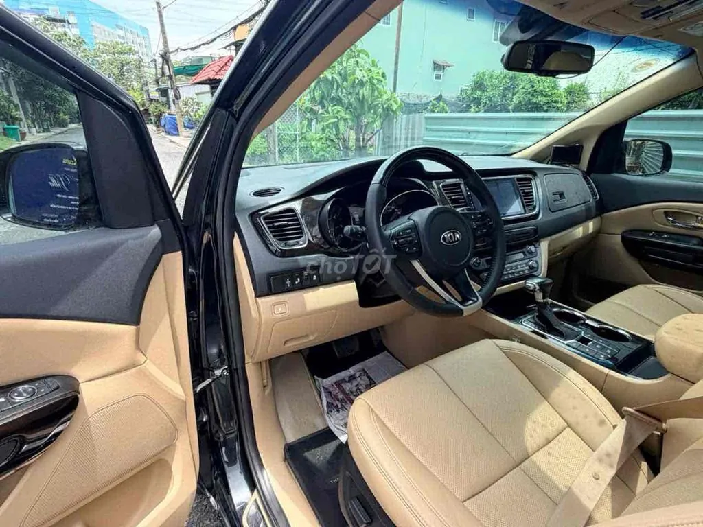 Kia Sedona 2018 photo 3