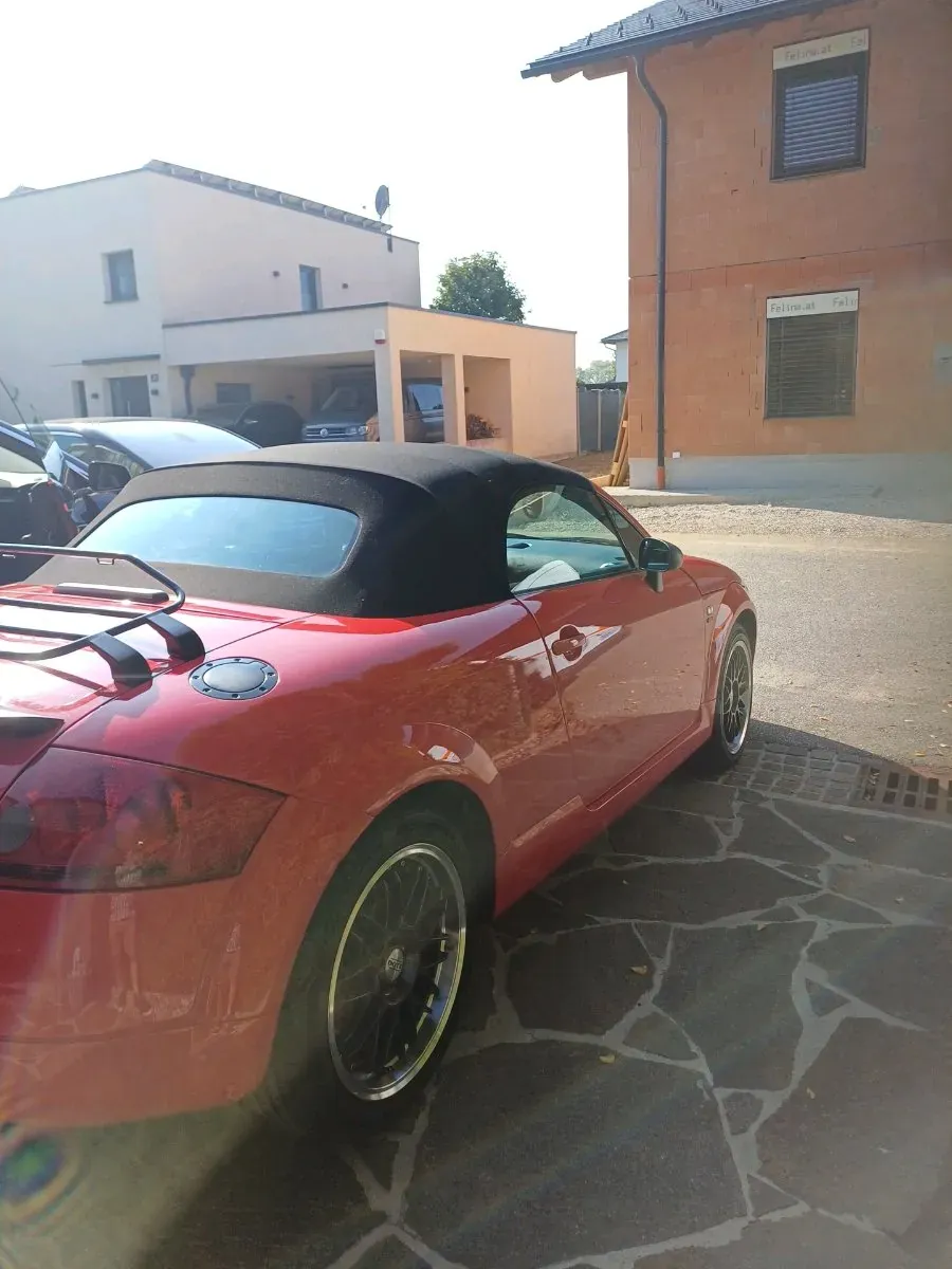 Audi Tt 2000 photo 2