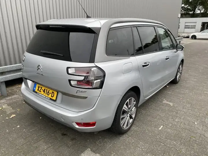 Citroen Grand C4 Picasso 2015 photo 2