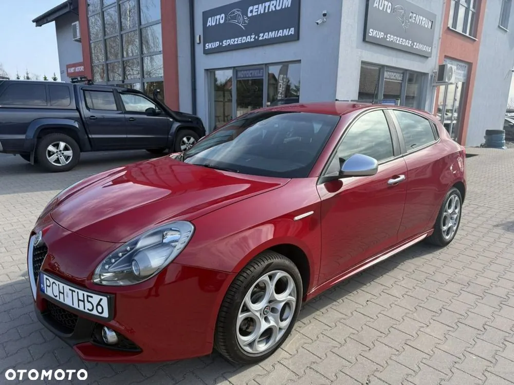 Alfa Romeo Giulietta 2017 photo 2