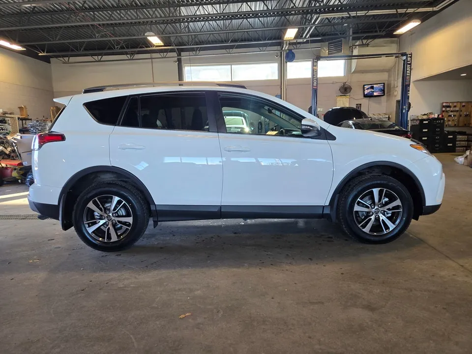 Toyota Rav4 2018 photo 4