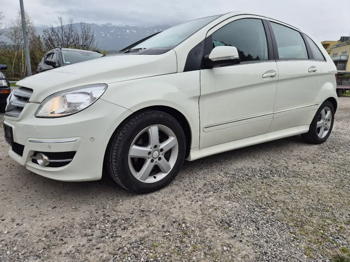 Mercedes-Benz B-Class