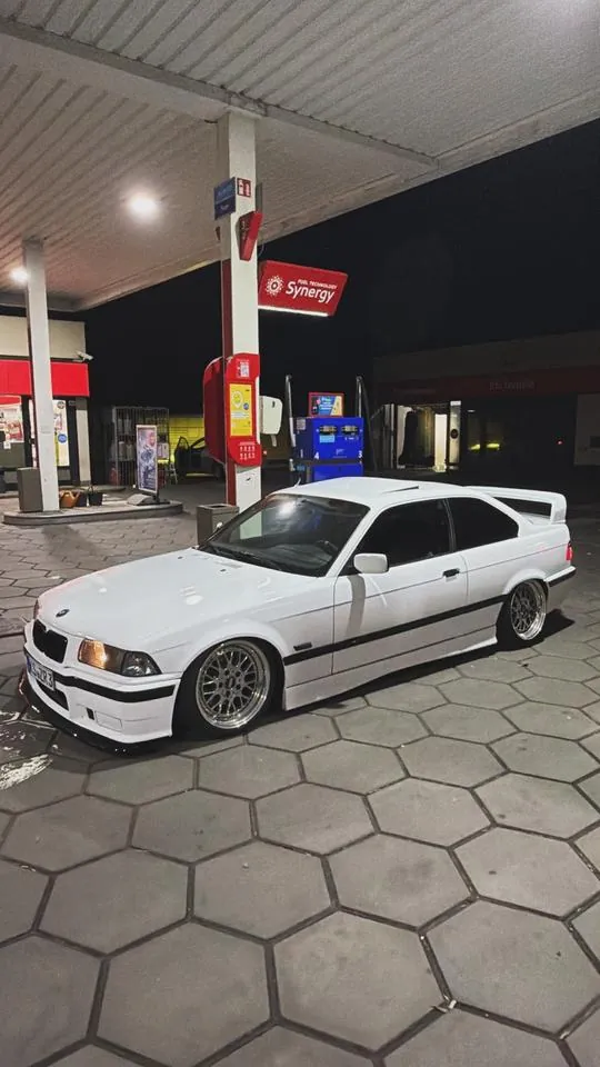 BMW E36