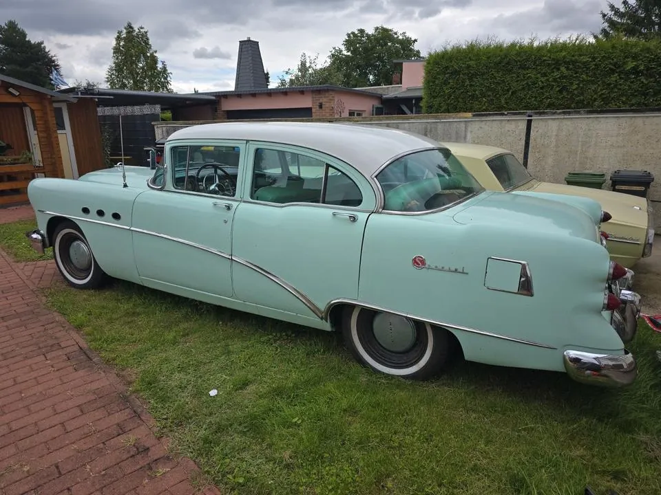 Buick Roadmaster