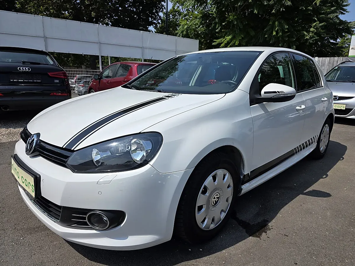 Volkswagen Golf 2011 photo 2