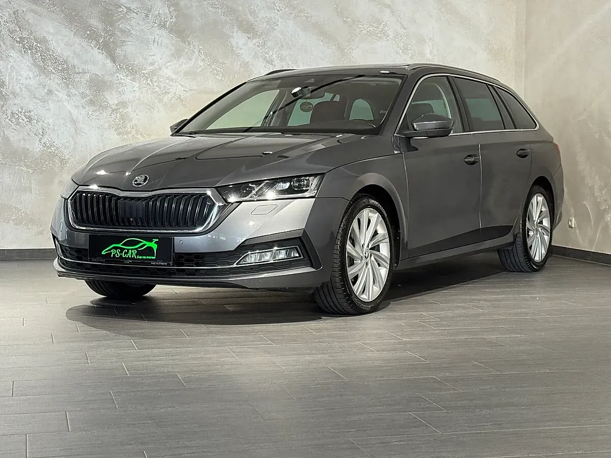 Skoda Octavia 2023 photo 2