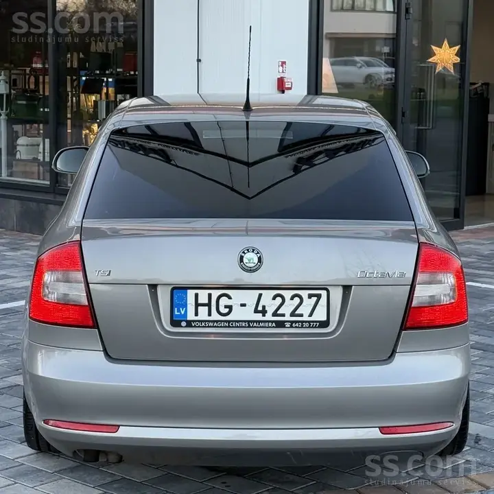 Skoda Octavia 2009 photo 5