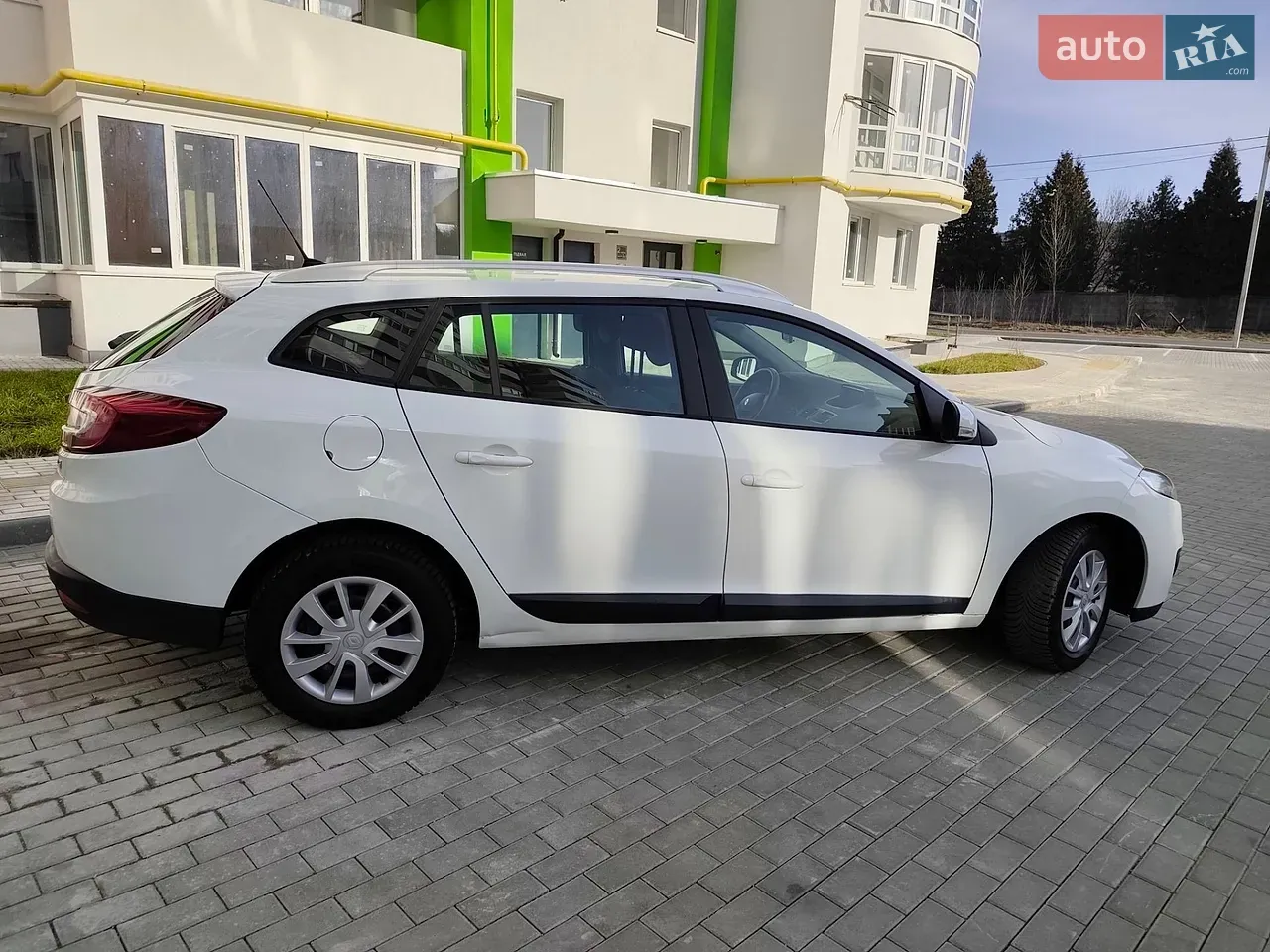 Renault Megane 2012 photo 4