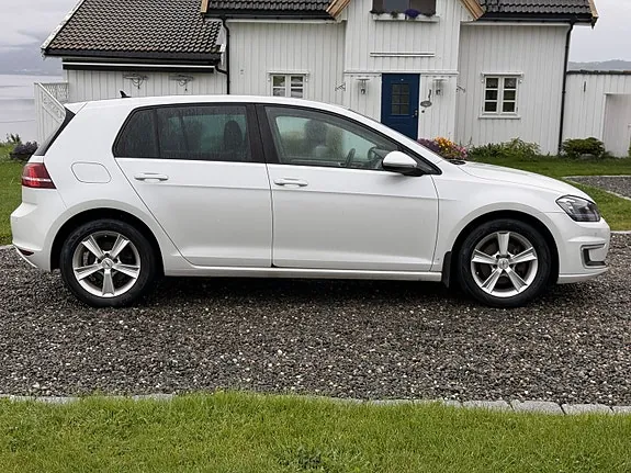 Volkswagen E-Golf Vii 2015 photo 4