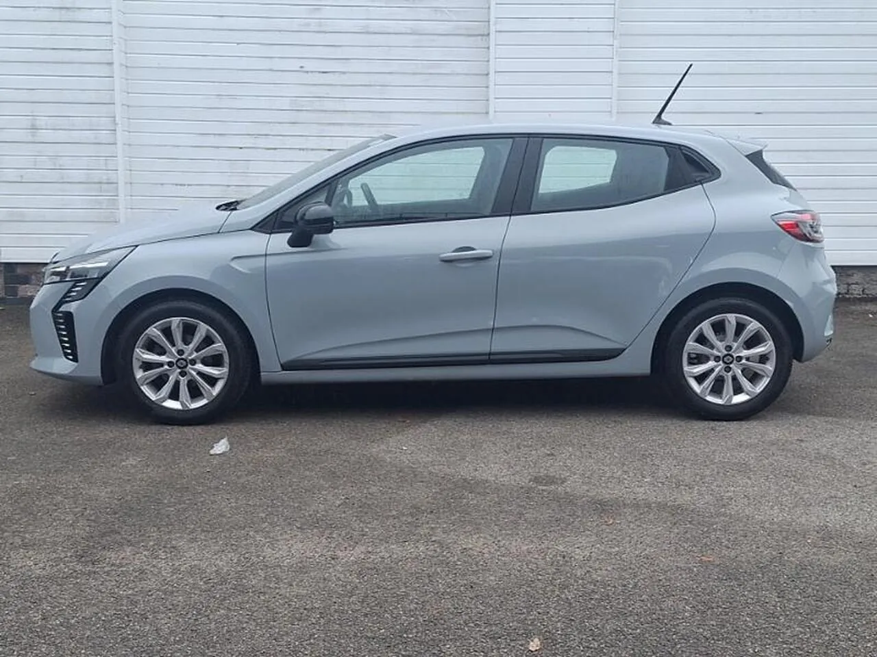 Renault Clio 2025 photo 4