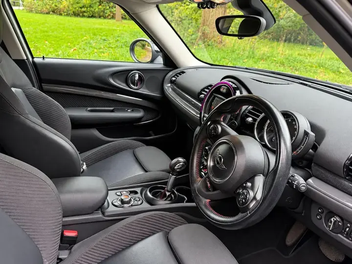 Mini Clubman 2018 photo 2