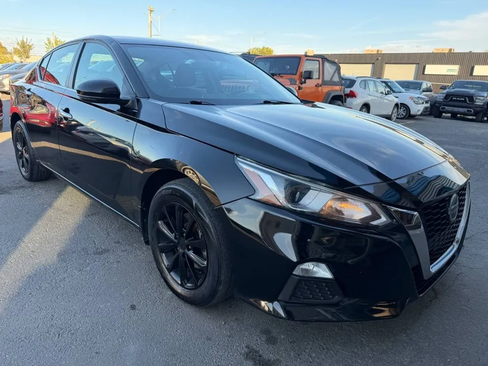 Nissan Altima