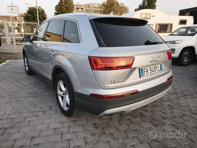 Audi Q7 2017 photo 4