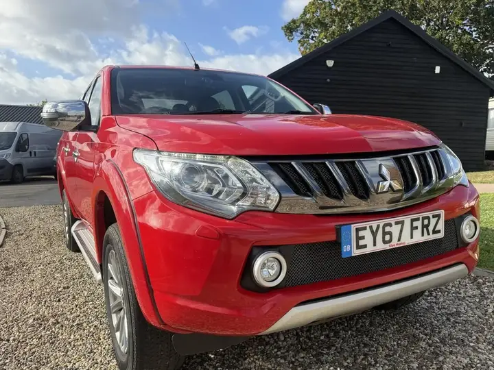 Mitsubishi L200