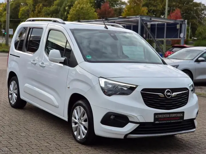 Opel Combo Life E