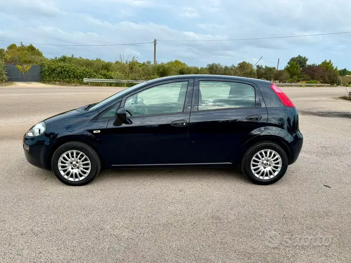 Fiat Punto 2017 photo 2