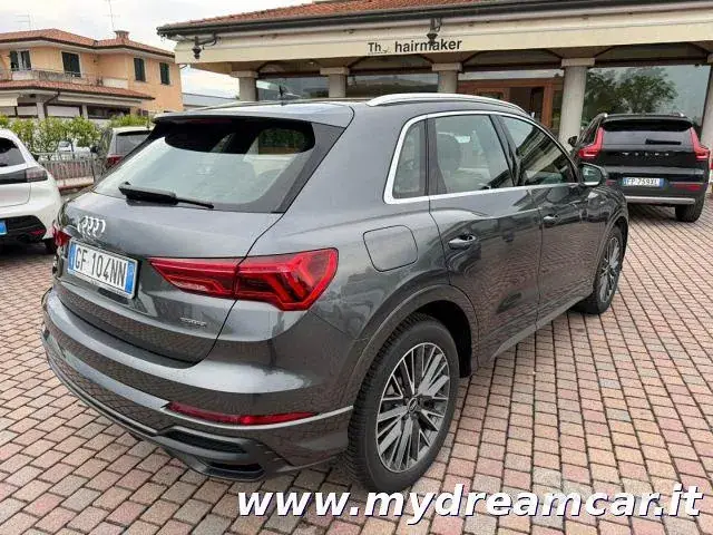 Audi Q3 2021 photo 5