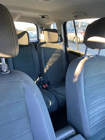 Volkswagen Touran 2018 photo 5