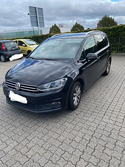 Volkswagen Touran 2018 photo 2