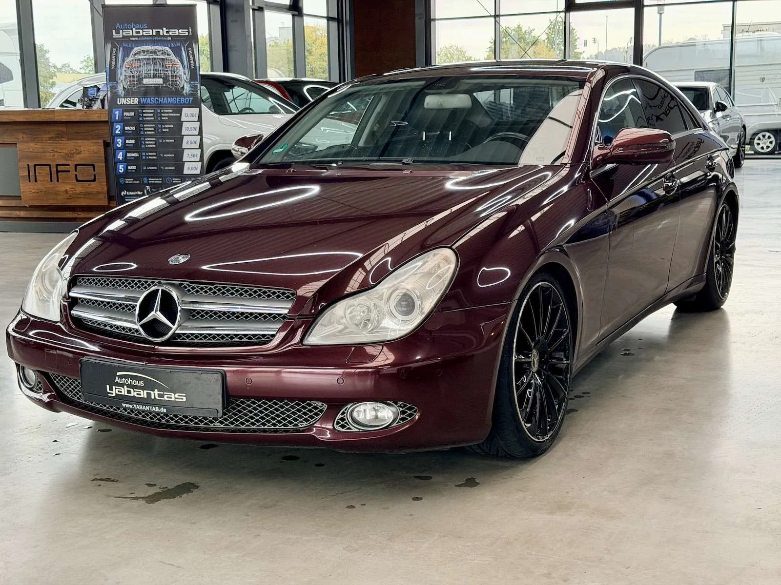 Mercedes-Benz Cls 320
