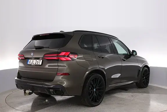 BMW X5 2024 photo 5
