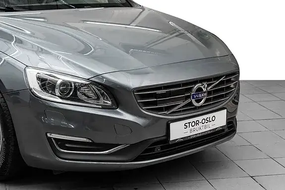 Volvo V60 2018 photo 2