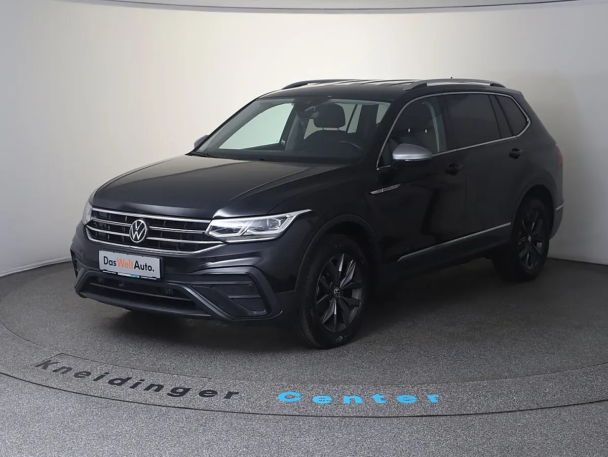 Volkswagen Tiguan 2023 photo 2