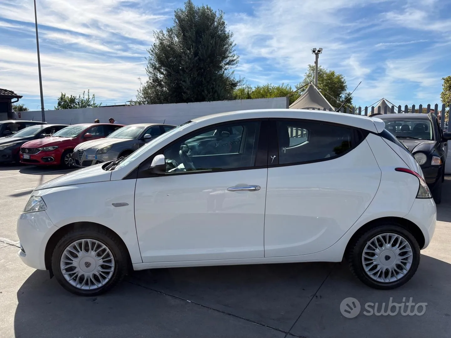 Lancia Ypsilon 2016 photo 3