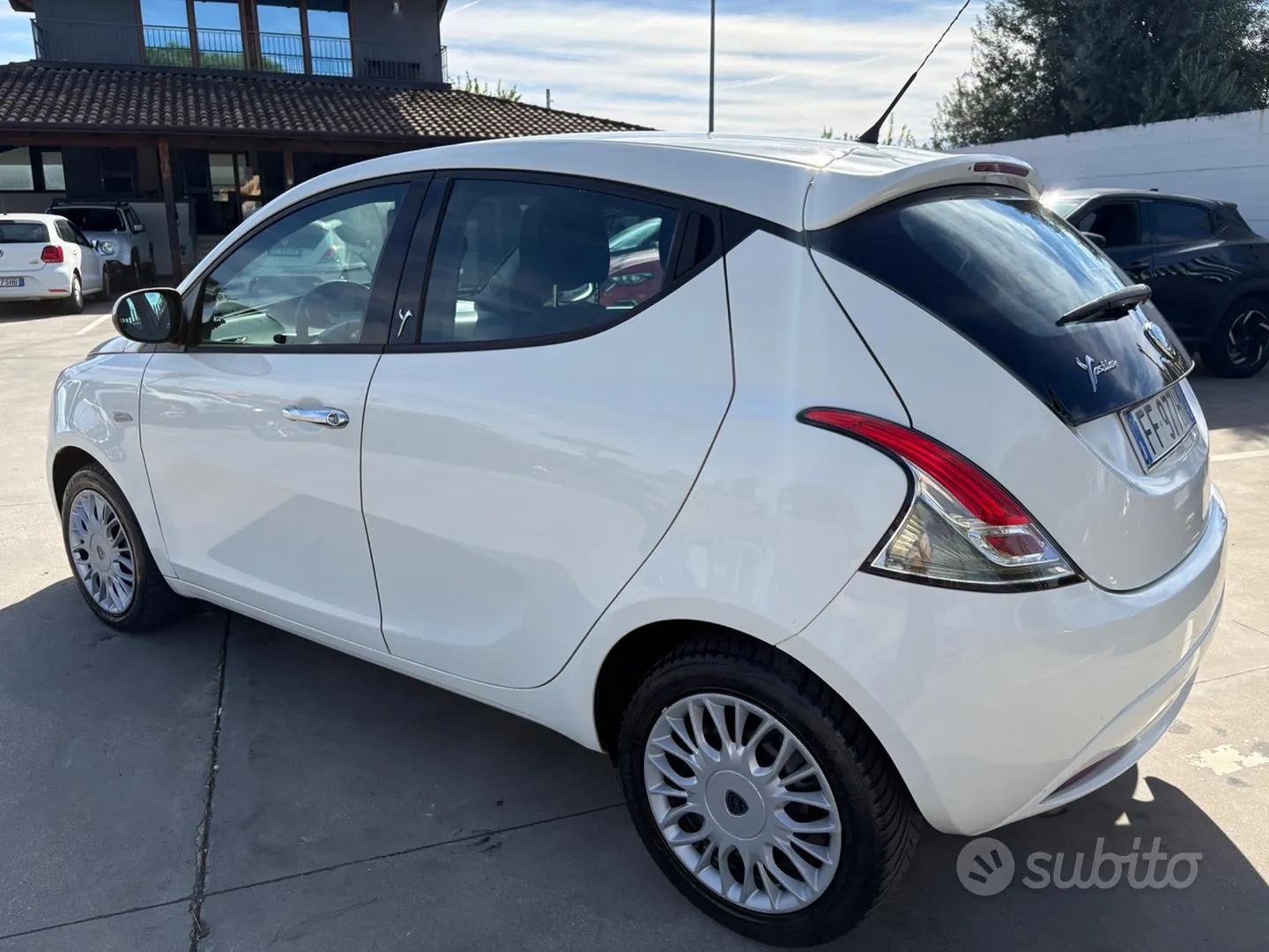 Lancia Ypsilon 2016 photo 4