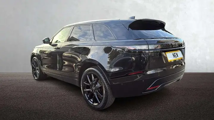 Land Rover Range Rover Velar 2026 photo 2