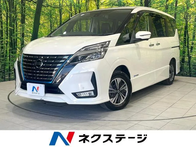 Nissan Serenade