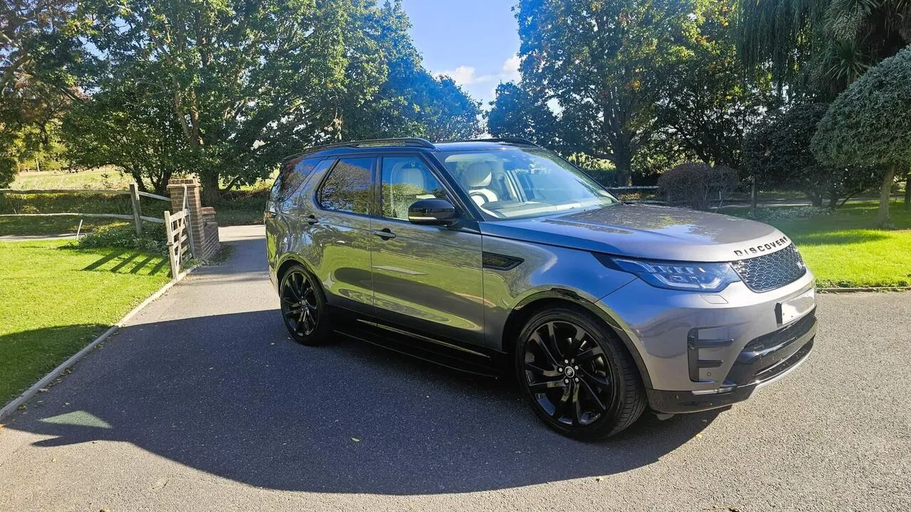Land Rover Discovery 2017 photo 3