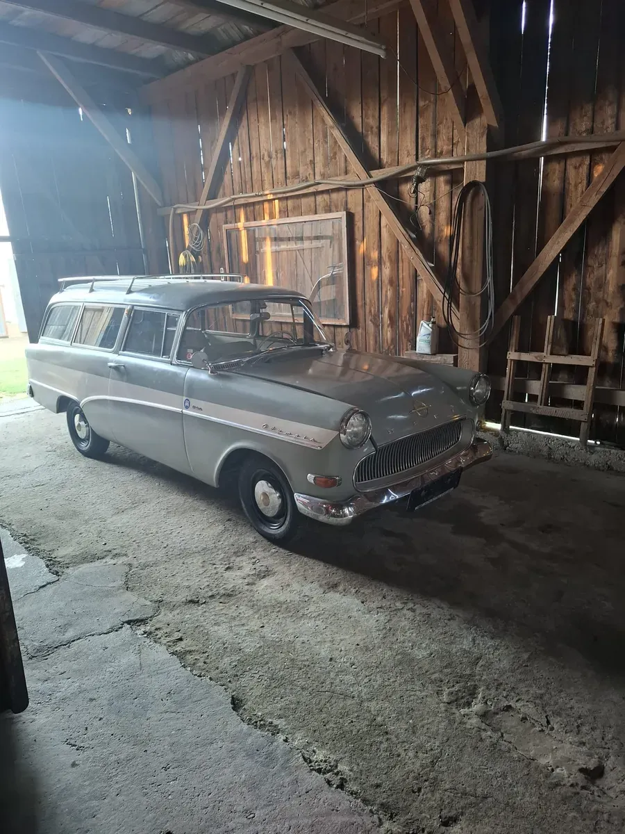 Opel Caravan P1
