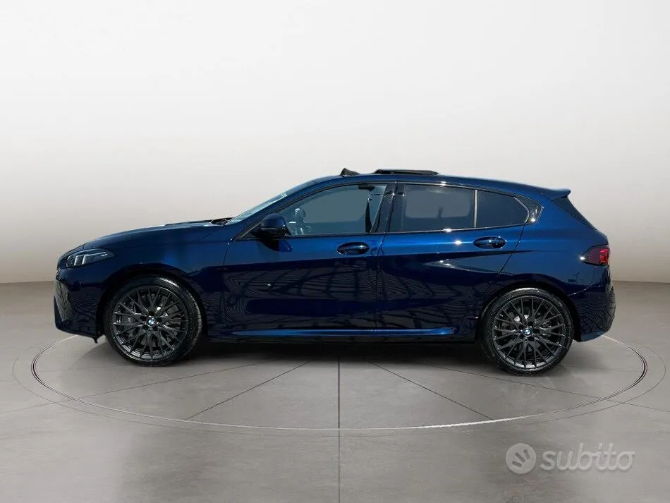 BMW 120D 2026 photo 2
