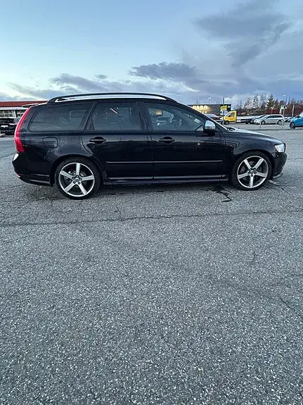 Volvo V50 2010 photo 4