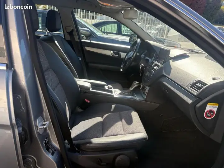 Mercedes-Benz C-Class 2007 photo 4