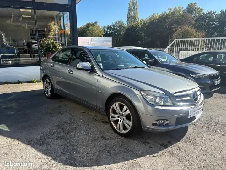 Mercedes-Benz C-Class 2007 photo 2