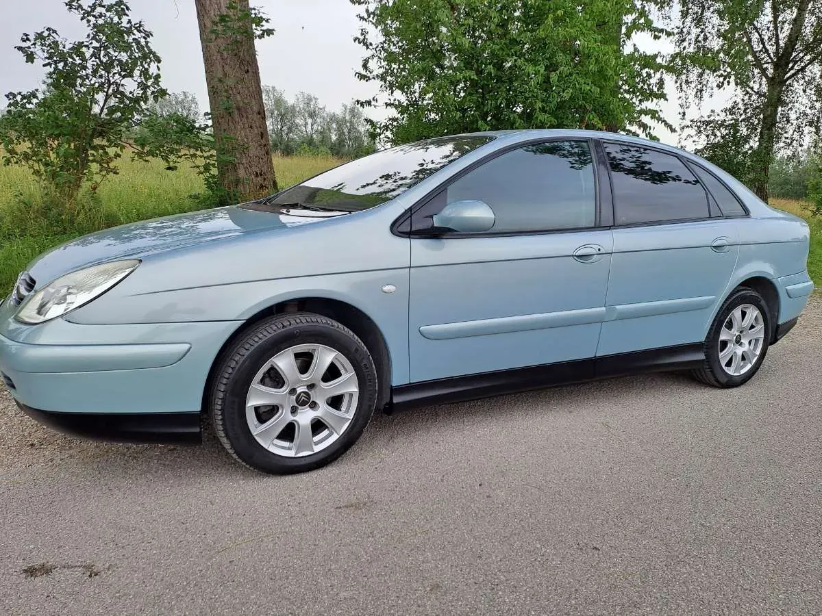 Citroen C5 2001 photo 2