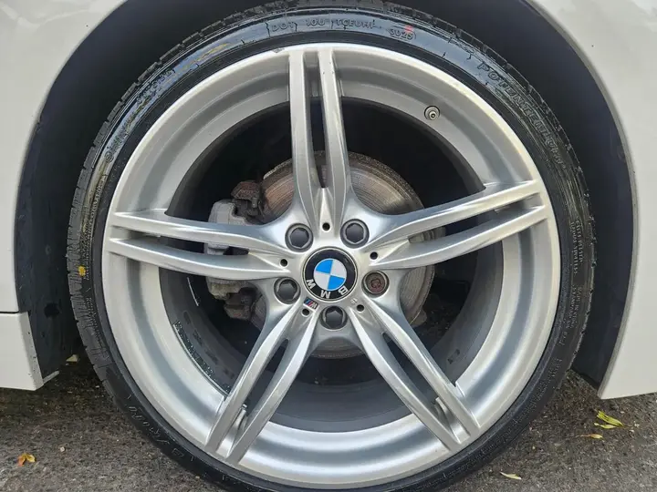 BMW Z4 2015 photo 3