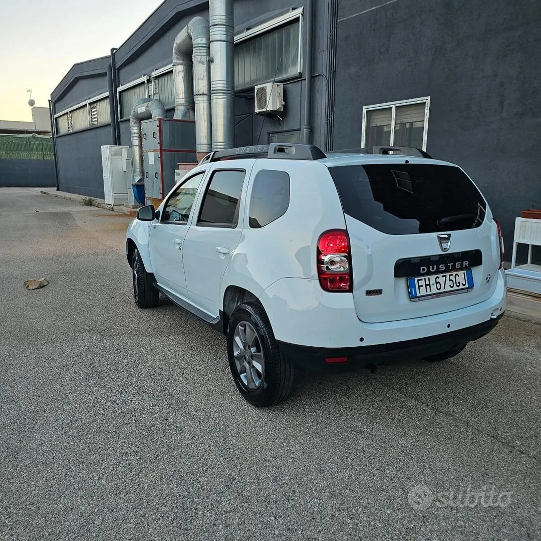 Dacia Duster 2017 photo 2