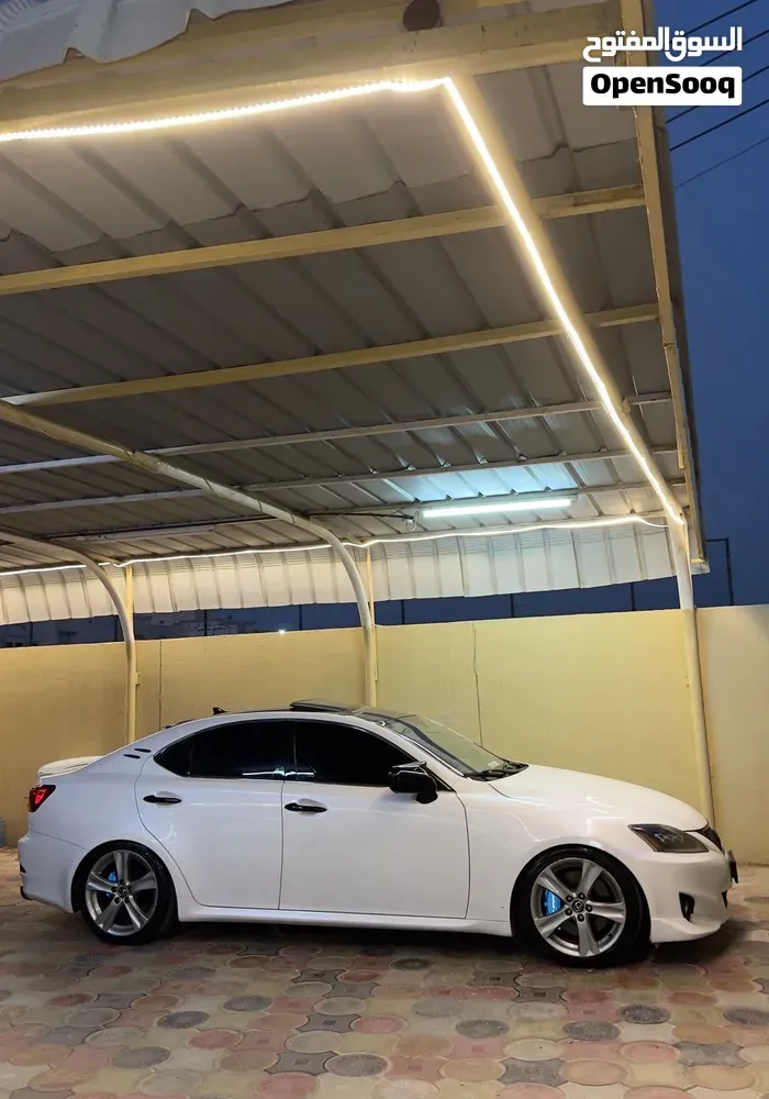 Lexus Is 2008 photo 2