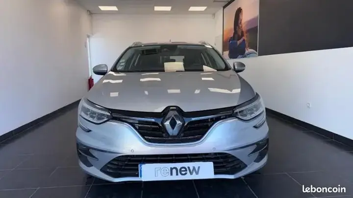 Renault Megane 2020 photo 2
