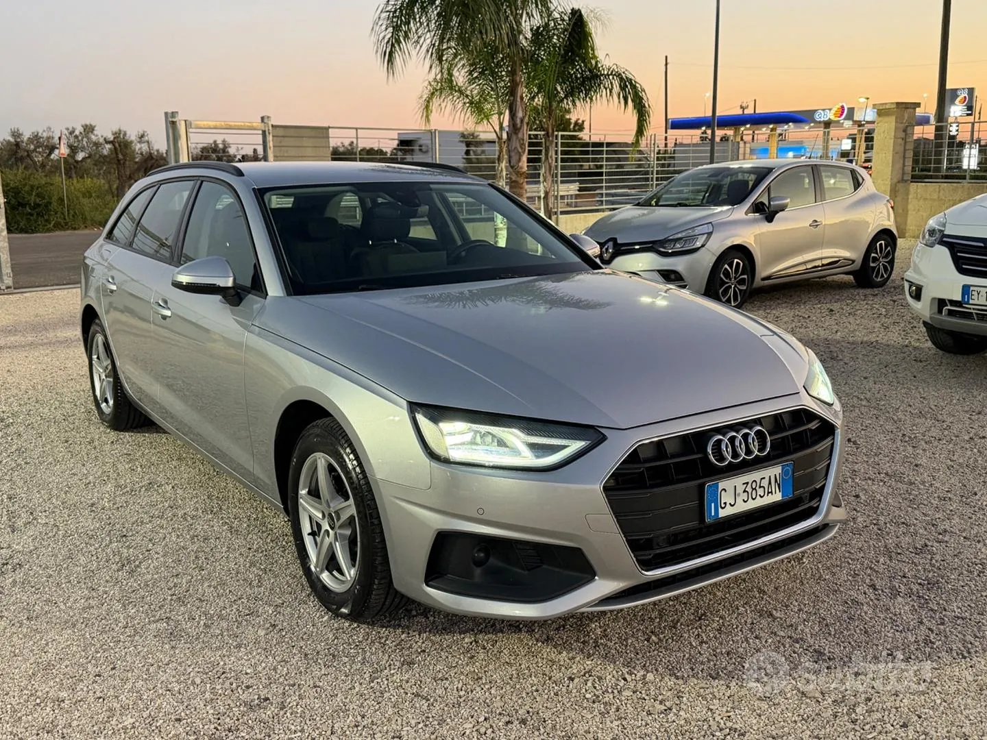 Audi A4 Avant 2022 photo 4
